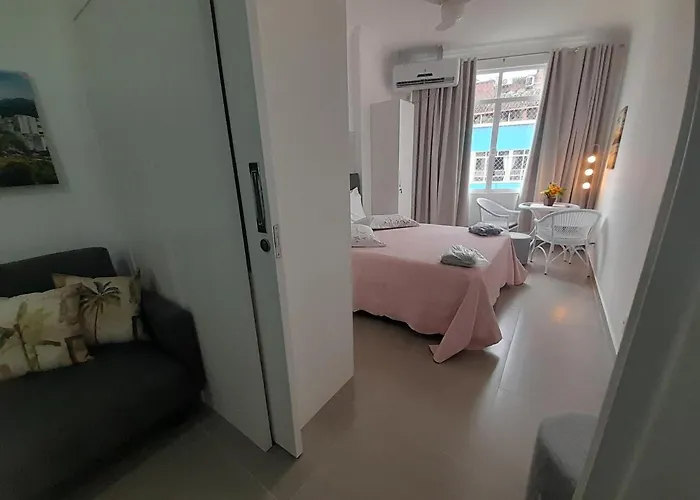 Quadra Praia, Posto 4, Split, Smarttv Cabo, Wifi , 35M2