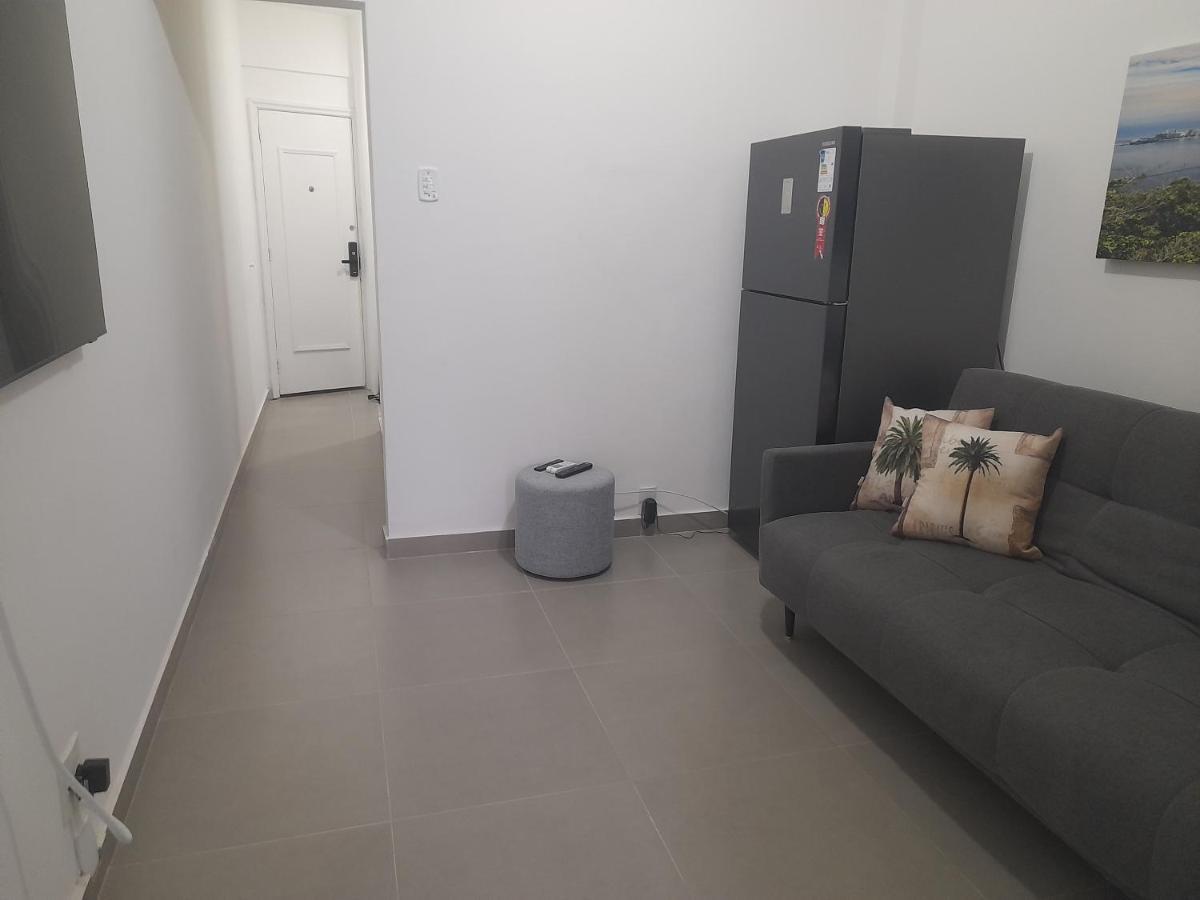 Quadra Praia, Posto 4, Split, Smarttv Cabo, Wifi , 35m2 公寓 里约热内卢